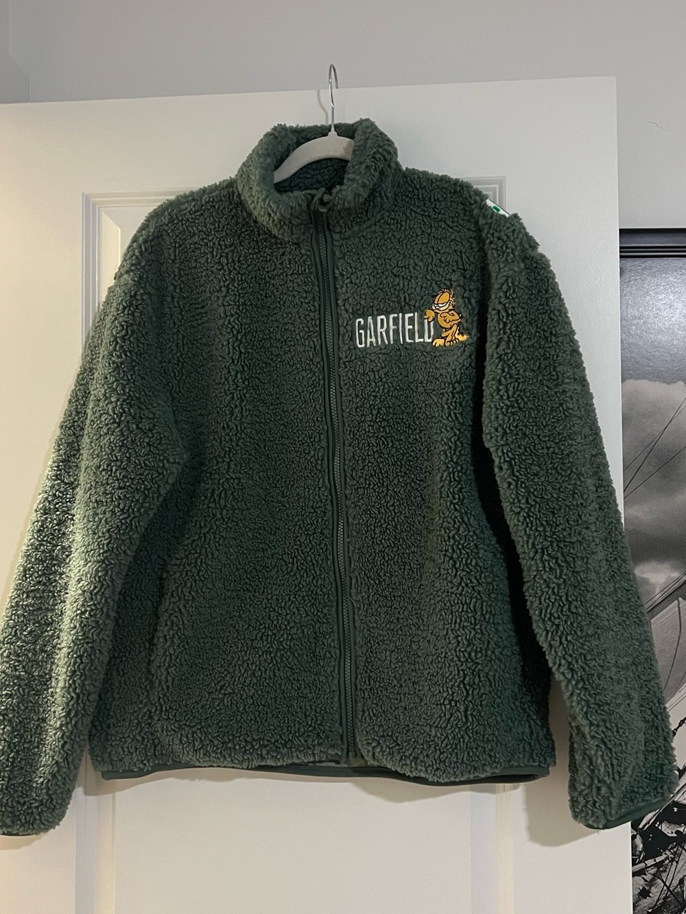 H&M Kids Dark Green Garfield Sherpa Jacket, size US20, UK14Y